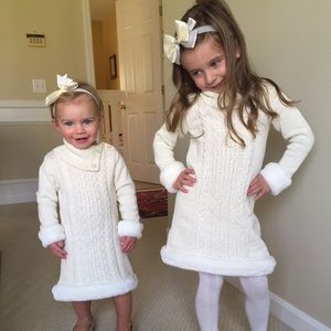 Girls cream faux fur sweater size 4/5 EUC worn 1x